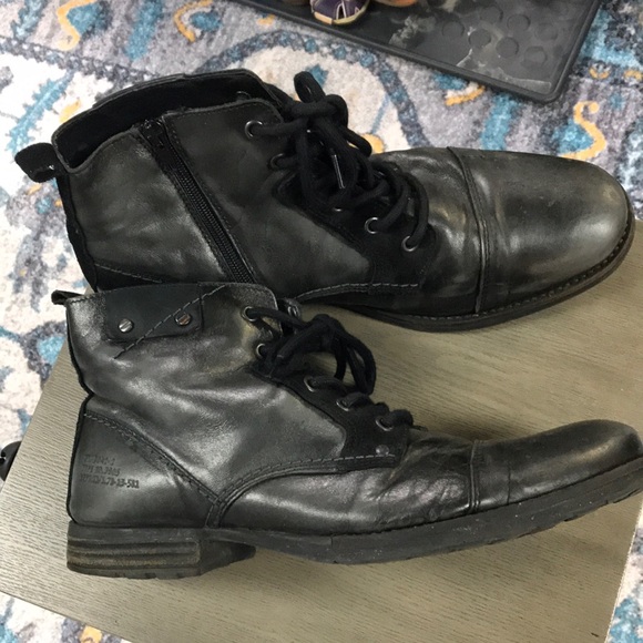 Steve Madden Other - Steve Madden - boots